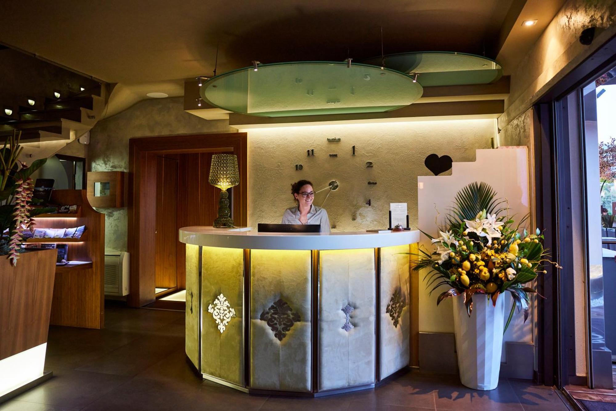 Hotel A Casa Di Mà